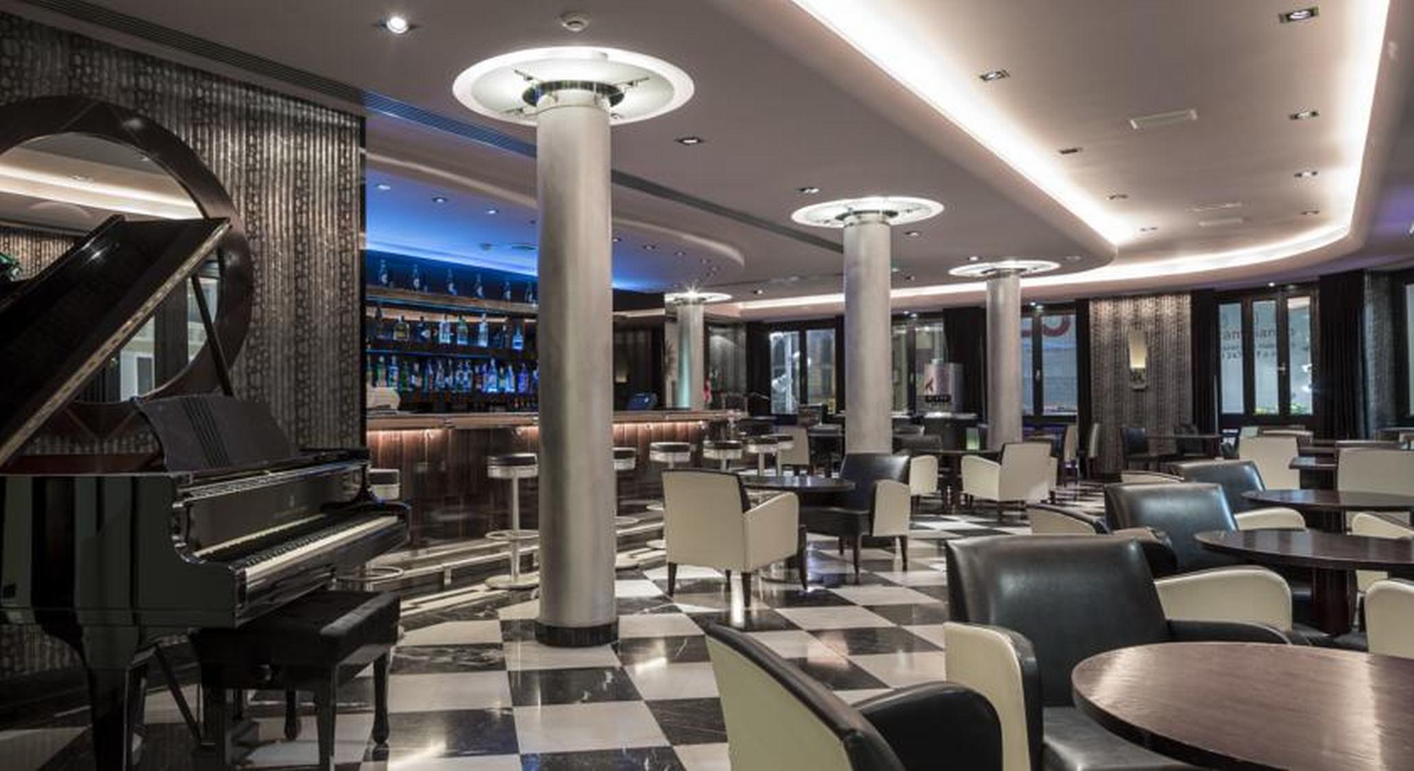 Hotel Larios Малага Экстерьер фото