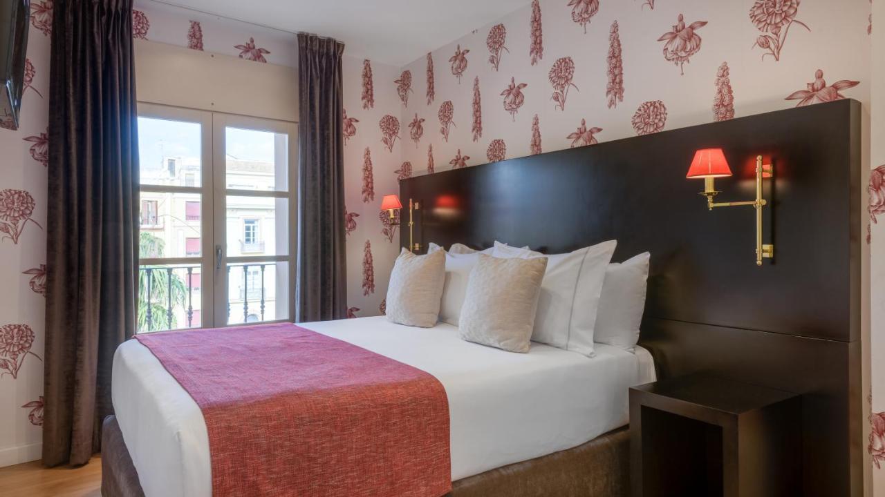 Hotel Larios Малага Экстерьер фото