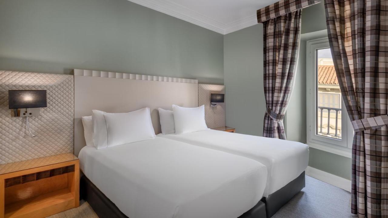 Hotel Larios Малага Экстерьер фото